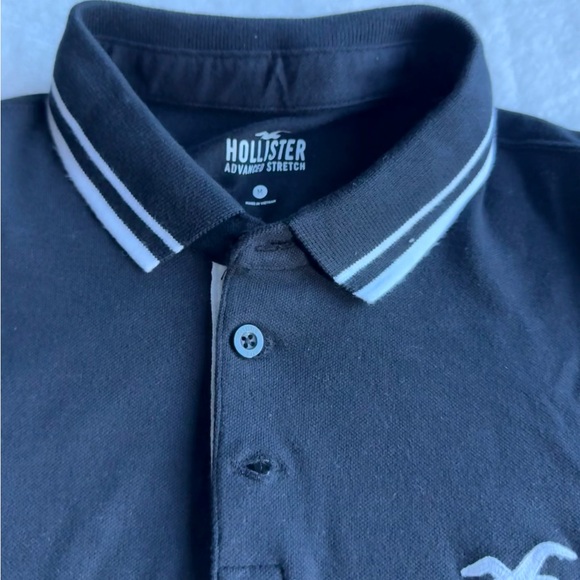 Hollister Black Long Sleeve Polo Men Size Medium - Picture 2 of 3